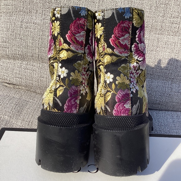 Gucci floral boot - Picture 8 of 16